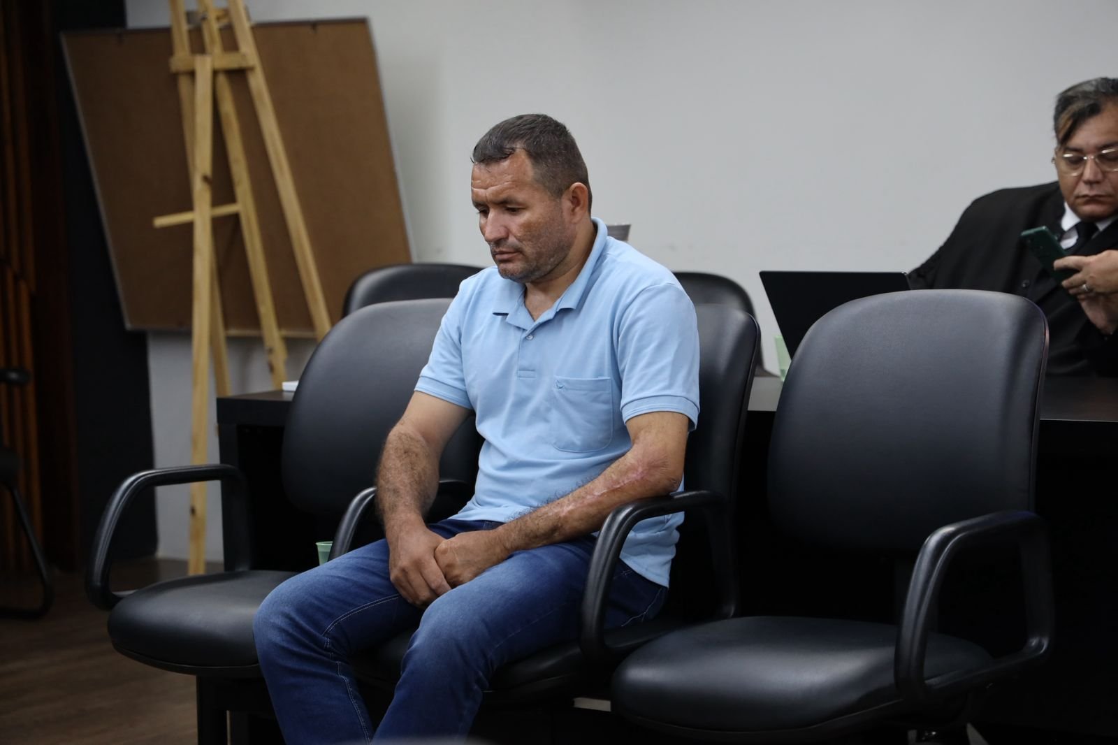 Ex-companheiro é condenado a 27 anos de prisão pelo feminicídio da farmacêutica Marcelle Bulhões em Maceió